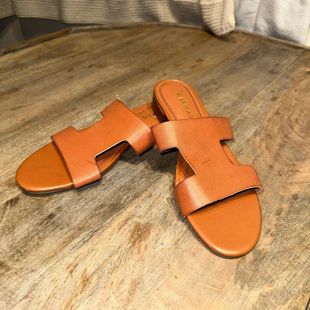 Rampage brown flat Sandals 9